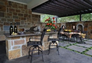 outdoor kitchen