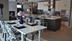 Black & White Kitchen