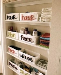 lovethispic.com- Bathroom Closet Organization
