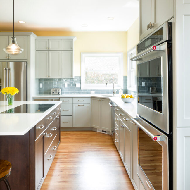 Sunny and Bright Kitchen