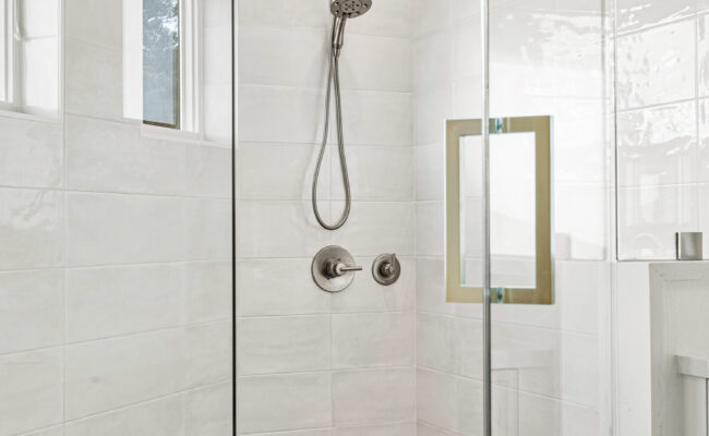 Custom Mountain Home - Primary Suite Shower Detail