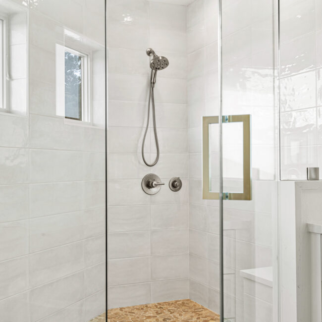 Custom Mountain Home - Primary Suite Shower Detail