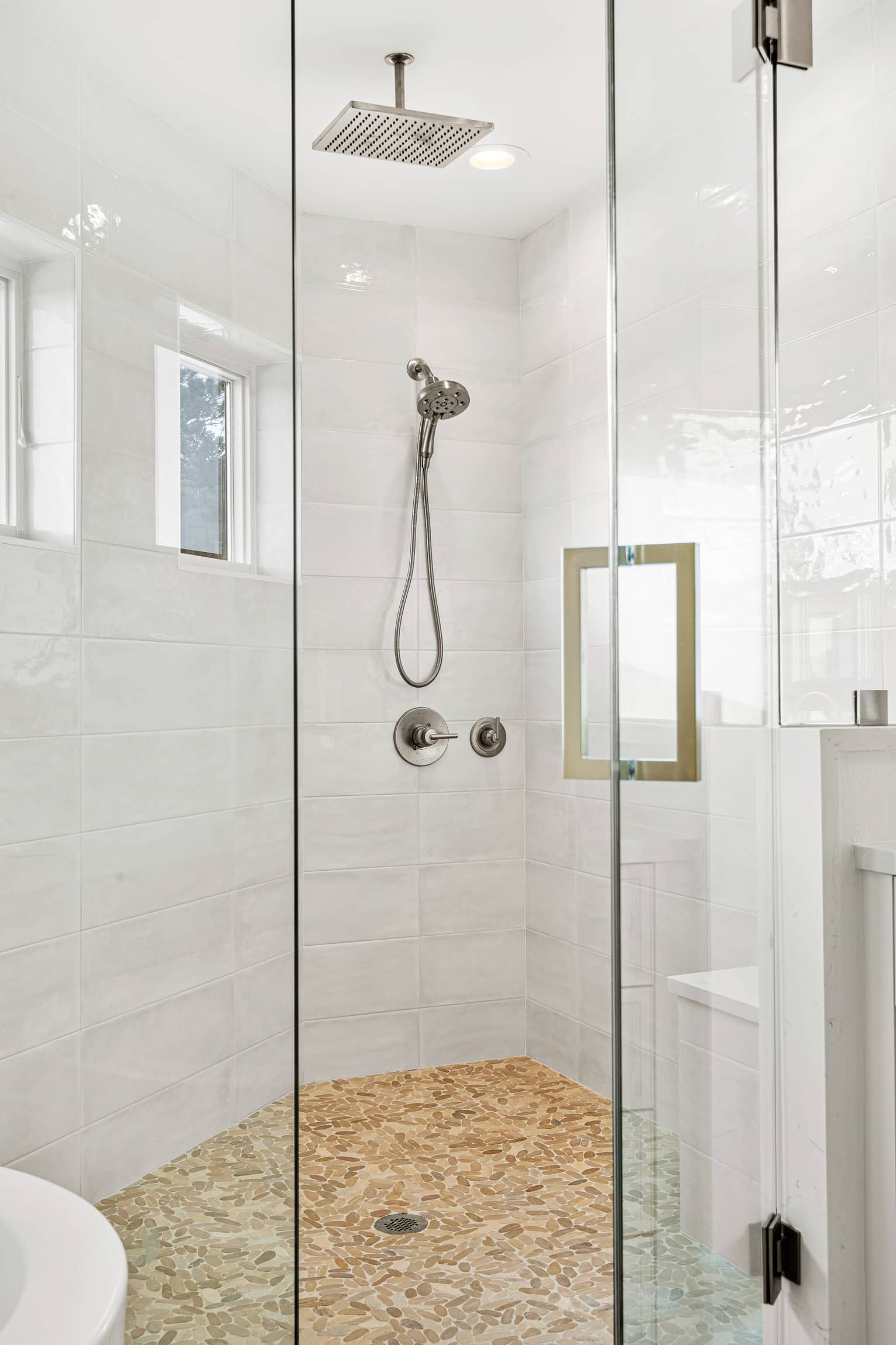 Custom Mountain Home - Primary Suite Shower Detail