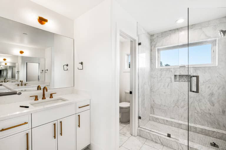 Custom Mountain Home - Secondary Bathroom Vanity Detail