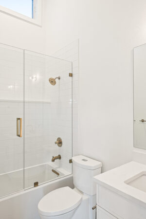 Custom Mountain Home - Full Bathroom